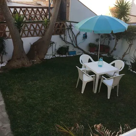 Pueblo Rocio 80 *