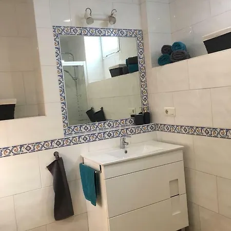 Apartamento Pueblo Rocio 80 *